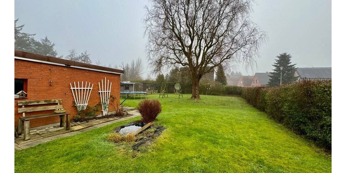 Einfamilienhaus Wesselburen - 4 Zimmer, 85 m&sup2;, 179.000&euro; | Angebot:25742099