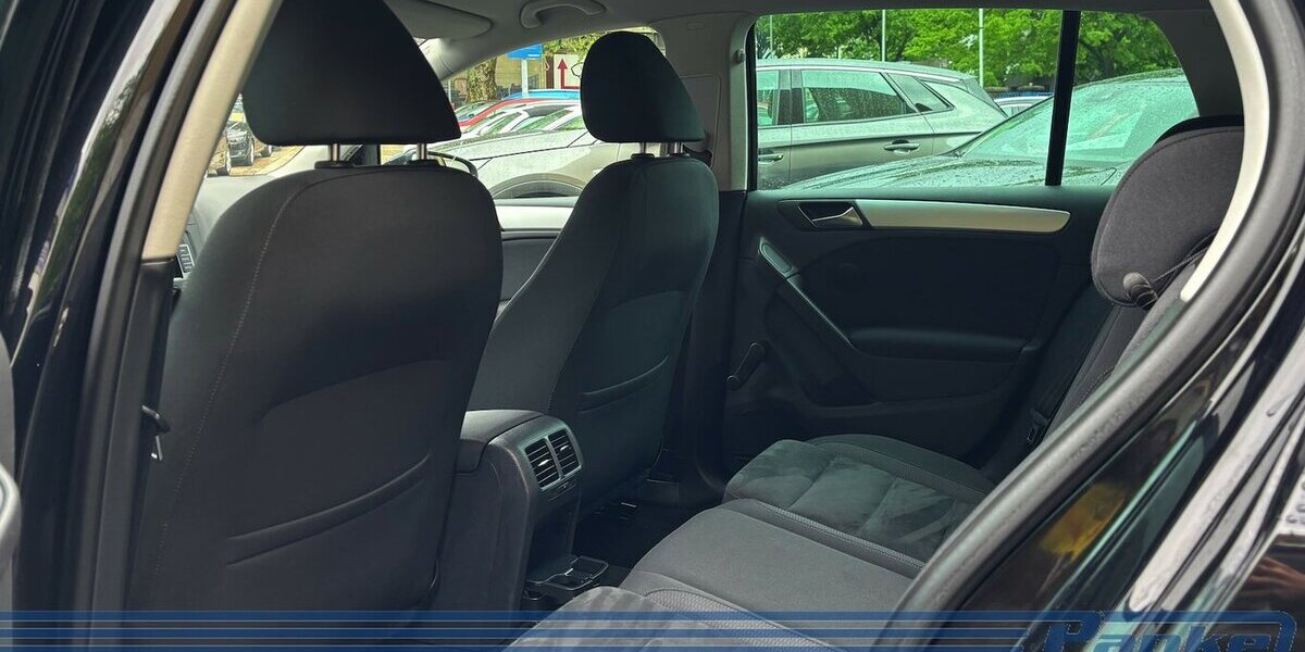 VW Golf Highline 1.4*Klima*PDC*NAV*AUX*Tempo*SHZ* 171.519 km 5.490 &euro; Berlin 13187