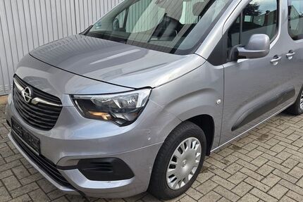 Opel Combo 105.500 km 7.999 &euro; Osnabrück 49084