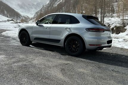 Porsche Macan 111.900 km 45.299 &euro; Kassel 34123