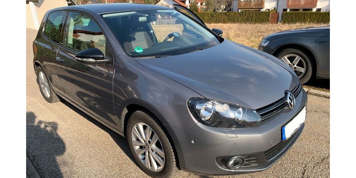 VW Golf 89.000 km 8.300 &euro; Sonthofen 87527