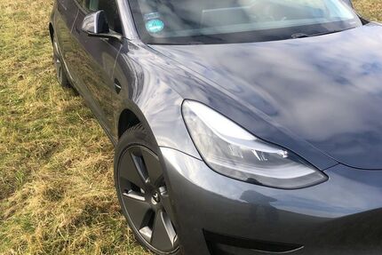 Tesla Model 3 70.300 km 23.800 &euro; Leipzig 04205