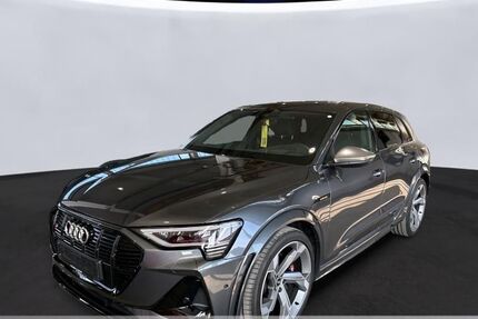 Audi e-tron 19.235 km 39.999 &euro; Freiberg 09599