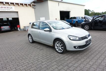VW Golf 245.124 km 2.990 &euro; Bendorf 56170