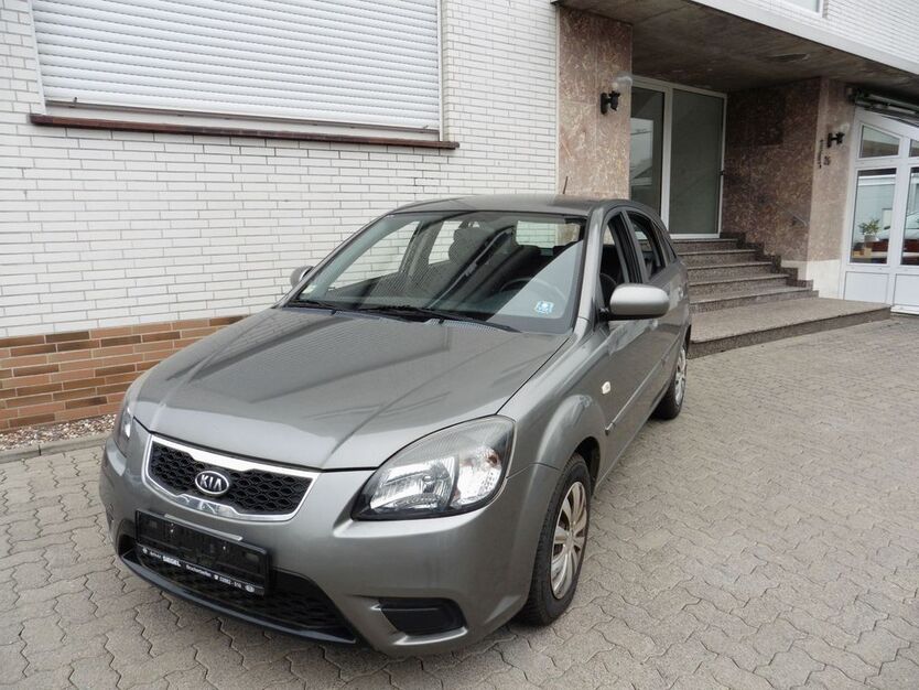 Kia Rio 188.638 km 1.750 € Neitersen 57638