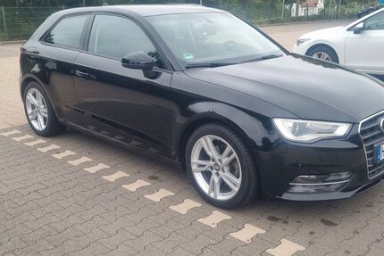 Audi A3 90.000 km 16.700 &euro; Harsum 31177