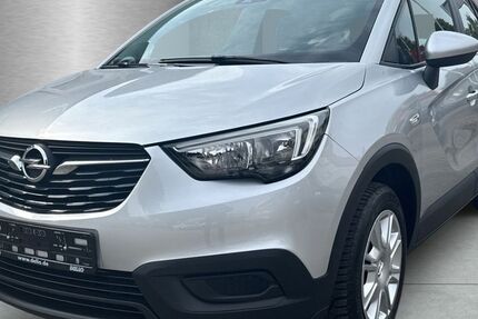 Opel Crossland (X) 89.969 km 10.490 € Bad Schwartau 23611
