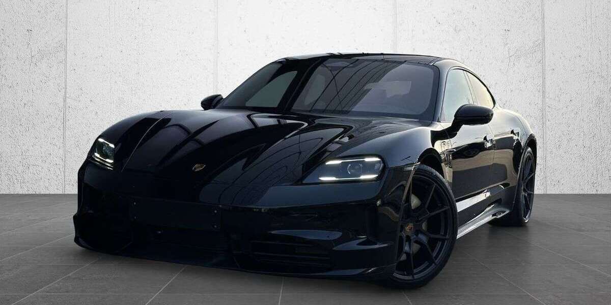Porsche Taycan 6.000 km 145.900 &euro; Regensburg 93055