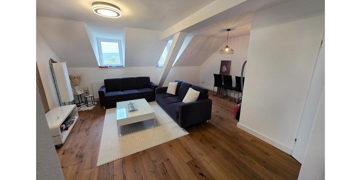 Dachgeschoßwohnung Trier Feyen-Weismark - 3 Zimmer, 68 m&sup2;, 680&euro; | Angebot:26309269