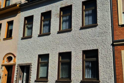 Haus Zeulenroda-Triebes Triebes - 8 Zimmer, 154 m&sup2;, 180.000&euro; | Angebot:26838232