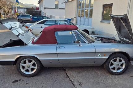 Alfa Romeo Spider 77.207 km 9.950 &euro; Eningen unter Achalm 72800