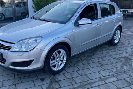 Opel Astra 121.500 km 4.999 &euro; Urbach (30km östlich von Stuttgart) 73660