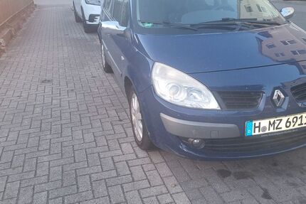 Renault Scenic 145.258 km 1.200 &euro; lehrte 31275