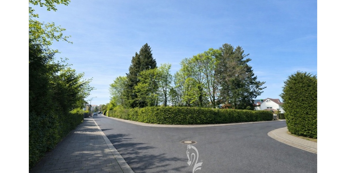 Für Bauträger & Privat: Attraktives Baugrundstück mit Entwicklungspotenzial für 3 EFH oder bis 3 DH - Grundstück Gerolzhofen | Angebot:25539867