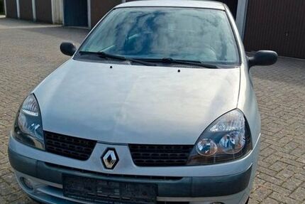 Renault Clio 239.000 km 999 &euro; Bad Essen 49152