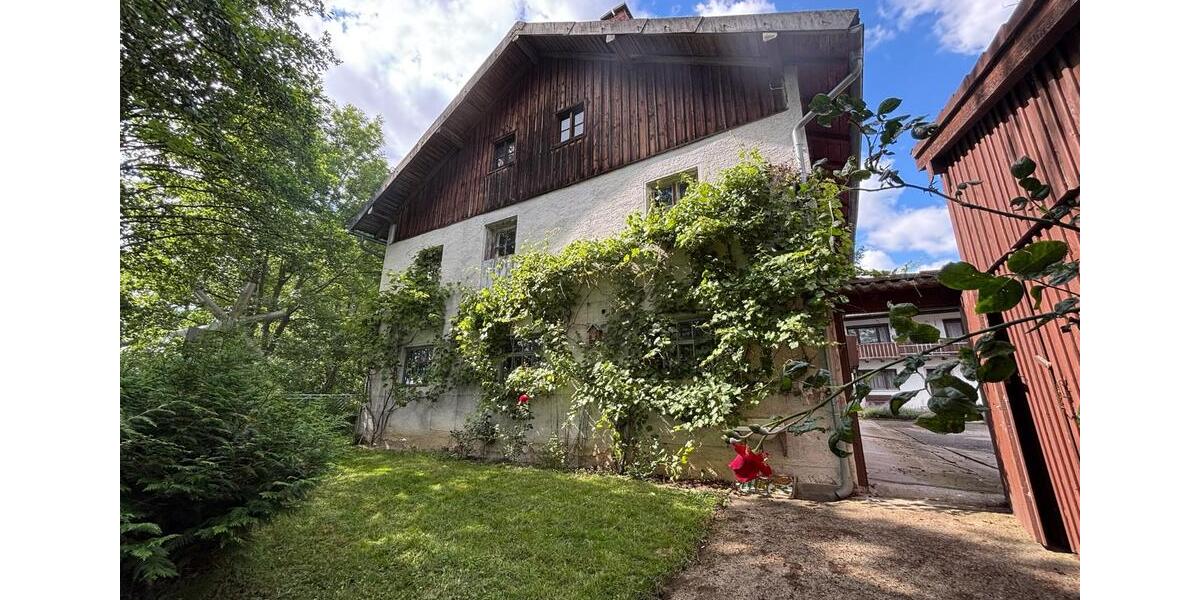Einfamilienhaus Malgersdorf - 7 Zimmer, 175 m&sup2;, 500.000&euro; | Angebot:24534423