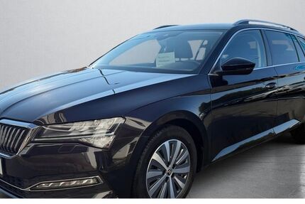 Skoda Superb 90.515 km 26.980 € Daun 54550