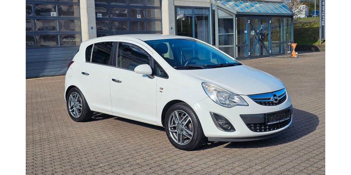 Opel Corsa 185.000 km 2.990 &euro; Fulda 36043
