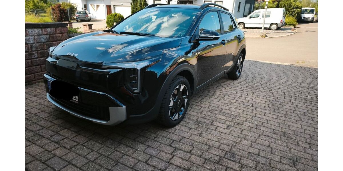 Kia Stonic 5.000 km 21.900 &euro; Neunkirchen 66540