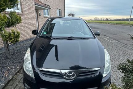 Hyundai i20 108.616 km 3.000 &euro; Herzogenrath 52134