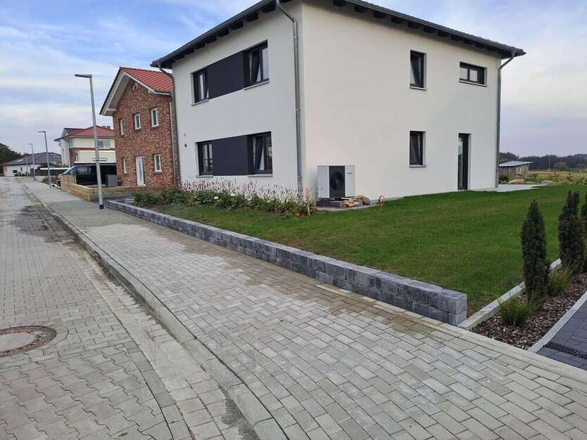 Haus zum Kaufen in Schwülper 660.000 € 150 m²