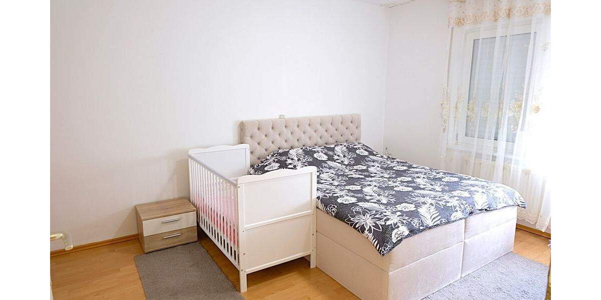 Etagenwohnung Bebra - 4 Zimmer, 89 m&sup2;, 149.000&euro; | Angebot:25670596