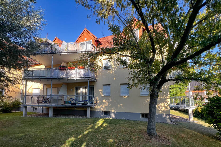 EinraumWohnung im EG mit Balkon und TG- Stellplatz