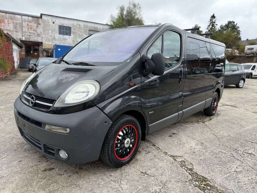 Opel Vivaro 230.376 km 3.990 € Kumhausen 84036