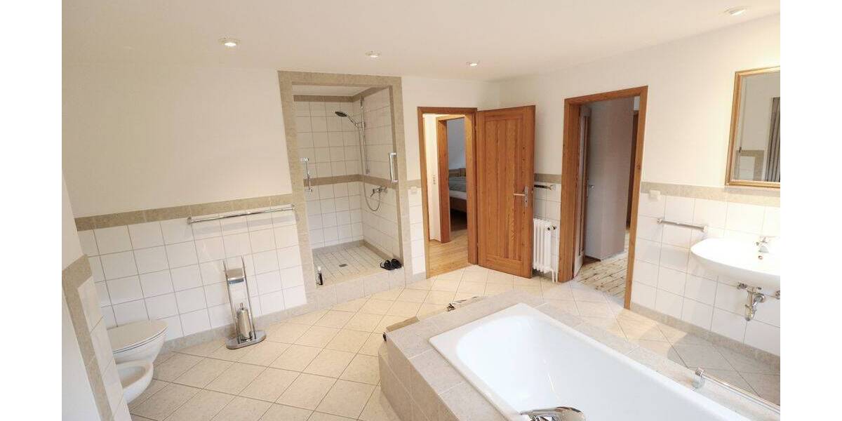 Einfamilienhaus Cloppenburg - 5 Zimmer, 141 m&sup2;, 360.000&euro; | Angebot:26834950