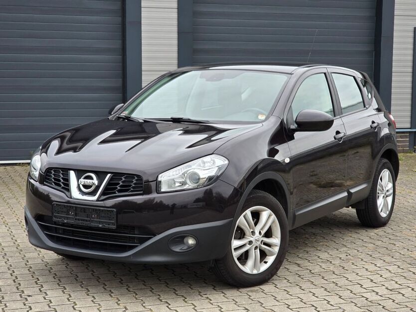Nissan Qashqai 177.200 km 5.900 € Surwold 26903