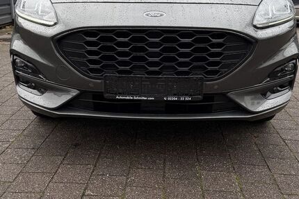 Ford Kuga 72.000 km 22.850 &euro; Bergisch Gladbach 51427