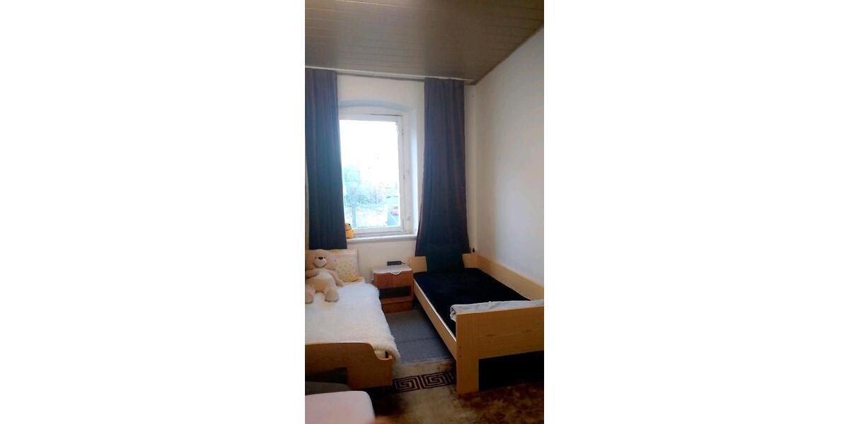 Etagenwohnung Münchberg - 4 Zimmer, 100 m&sup2;, 600&euro; | Angebot:26399569