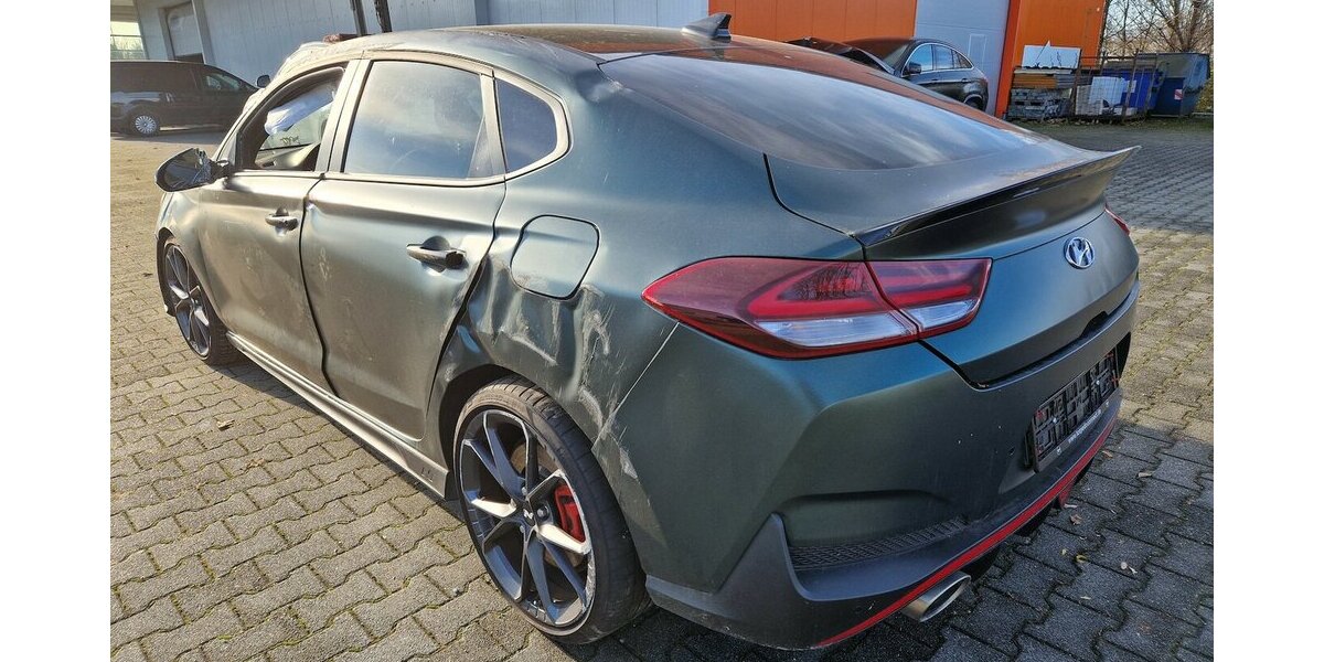Hyundai i30 Fastback N Performance 28.530 km 7.900 &euro; Wilsdruff 01723