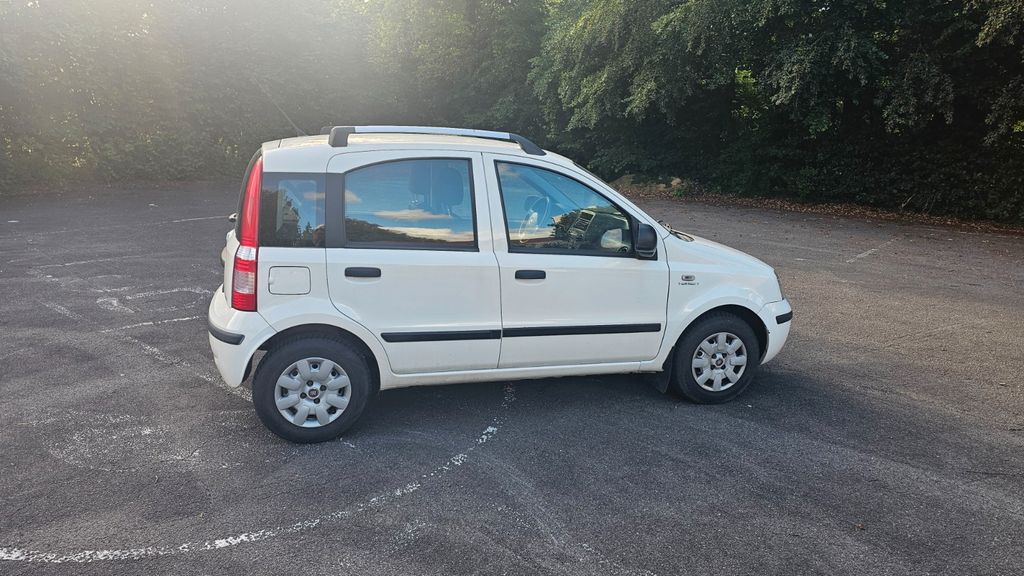 Fiat Panda 130.126 km 4.100 &euro; Bad Driburg 33014