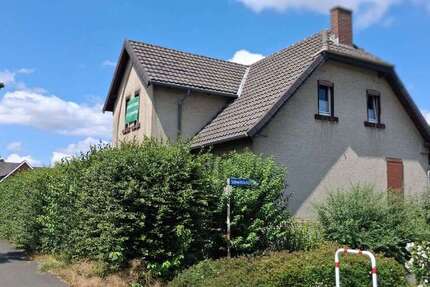 Haus Geseke - 7 Zimmer, 146 m&sup2;, 249.000&euro; | Angebot:27228837