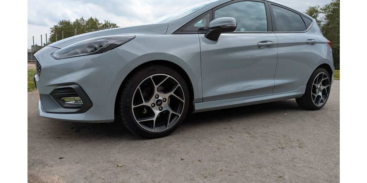 Ford Fiesta 87.700 km 15.850 &euro; Oldenburg 26133