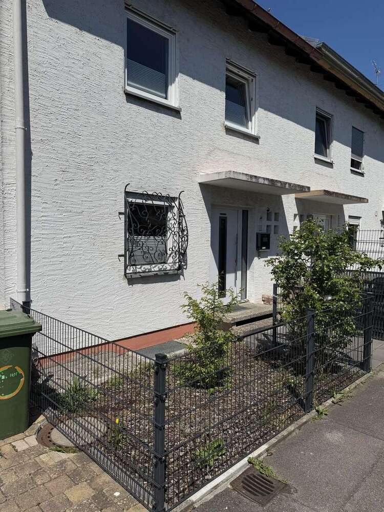 Haus zum Kaufen in Augsburg 649.000 € 130 m²
