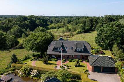 Haus zum Kaufen in Oeversee Frörup 986.000 € 347 m² 10 zimmer