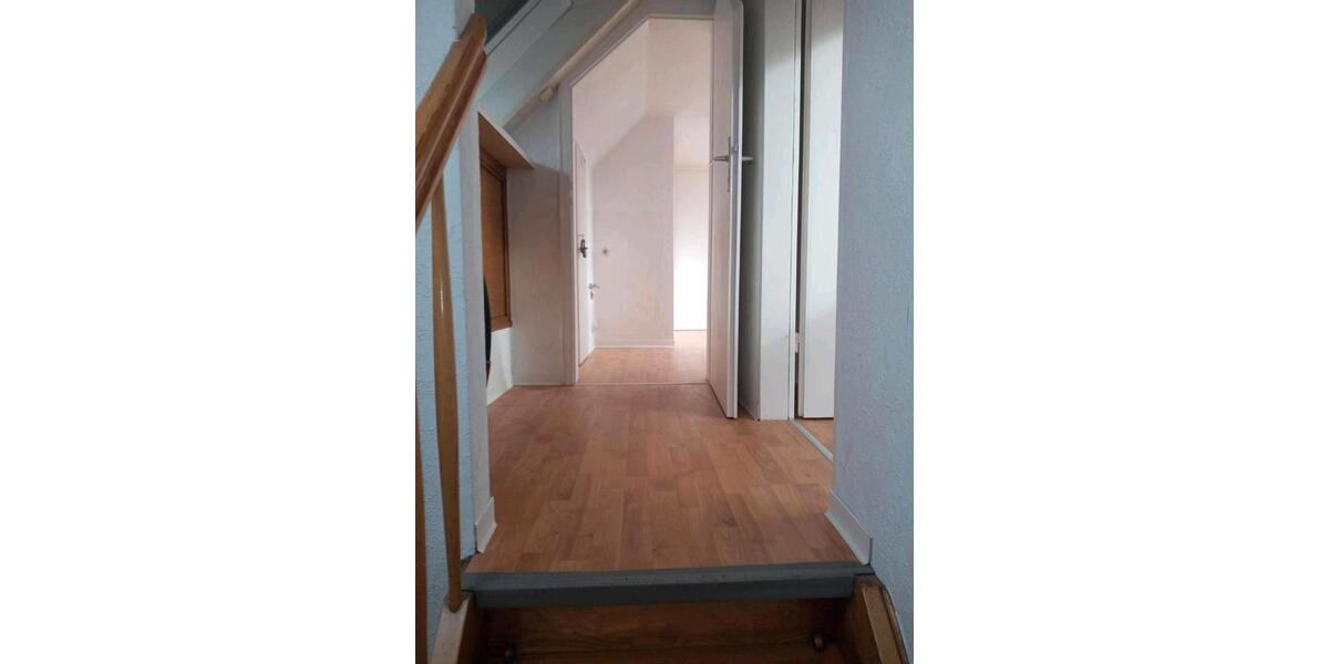 Mehrfamilienhaus, Wohnhaus Ludwigshafen am Rhein Edigheim - 14 Zimmer, 250 m&sup2;, 2.500&euro; | Angebot:24313279