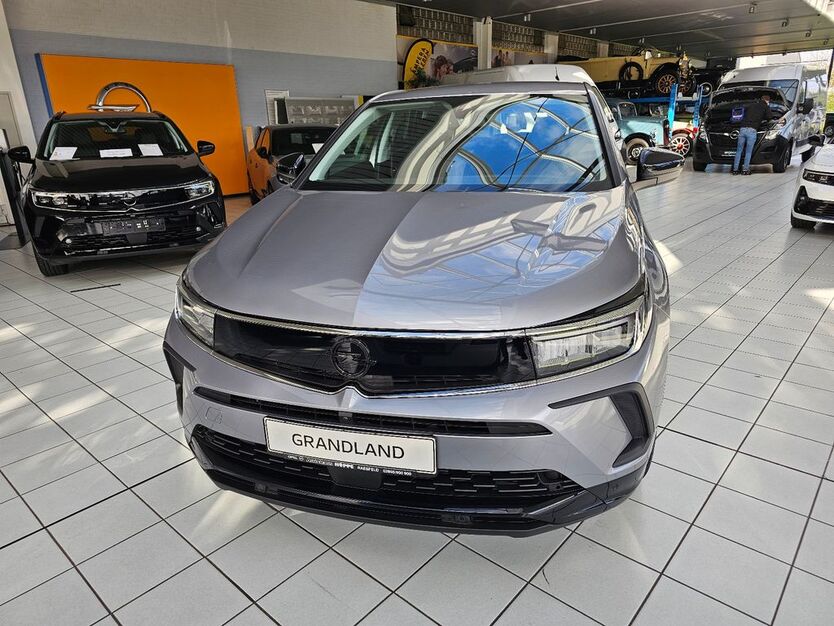 Opel Grandland (X) 19.500 km 24.490 € Raesfeld 46348