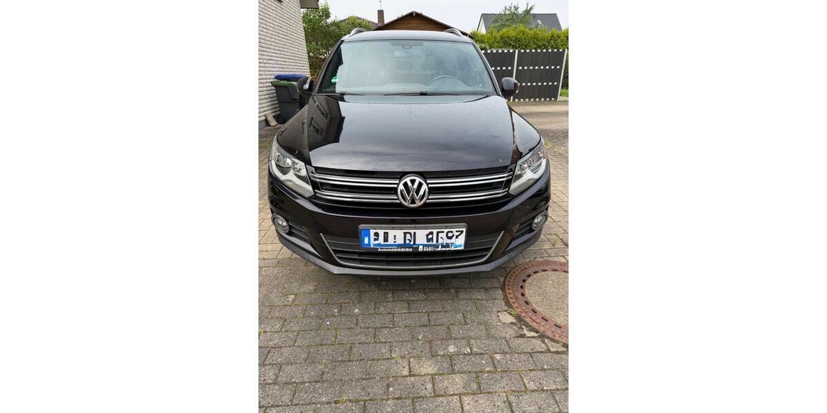 VW Tiguan 190.000 km 7.500 &euro; Bad Salzuflen 32107
