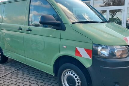 VW T5 Transporter 443.000 km 8.499 &euro; Leipzig 04328