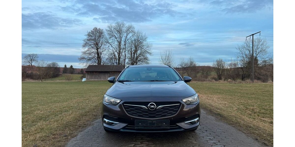 Opel Insignia 133.000 km 9.880 &euro; Günzburg 89312