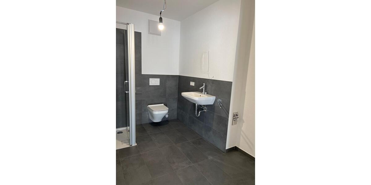 Etagenwohnung Hargesheim - 2 Zimmer, 81 m&sup2;, 1.100&euro; | Angebot:21641397
