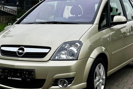 Opel Meriva 90.000 km 4.990 &euro; Taunusstein 65232