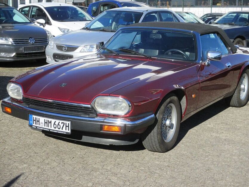 XJS