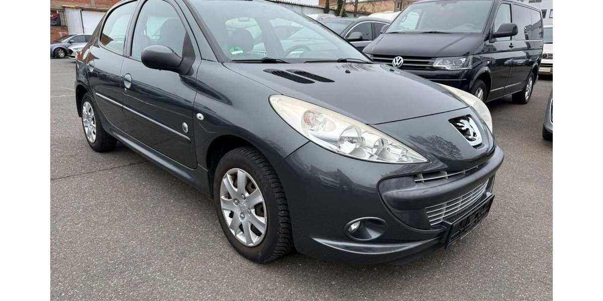 Peugeot 206 139.000 km 3.890 &euro; Nürnberg 90441