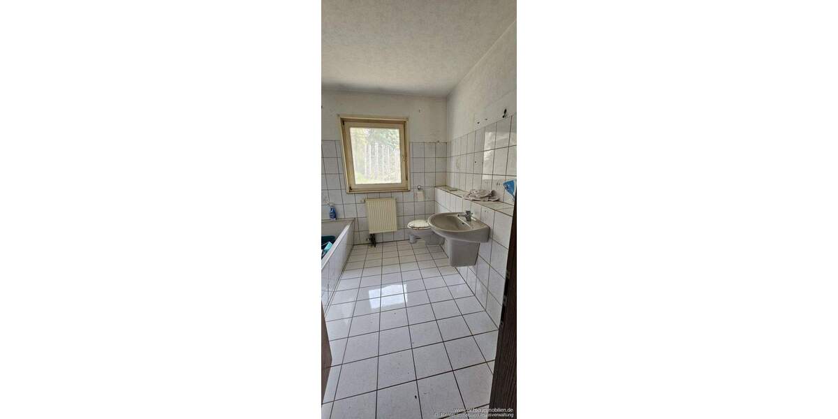 Einfamilienhaus Brand-Erbisdorf / Oberreichenbach Oberreichenbach - 7 Zimmer, 108 m&sup2;, 200.000&euro; | Angebot:25385493