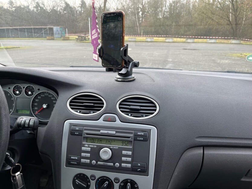 Ford Focus 151.000 km 2.400 € Aschaffenburg 63701