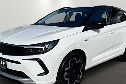 Opel Grandland (X) 17.676 km 21.900 &euro; Bad Tölz 83646